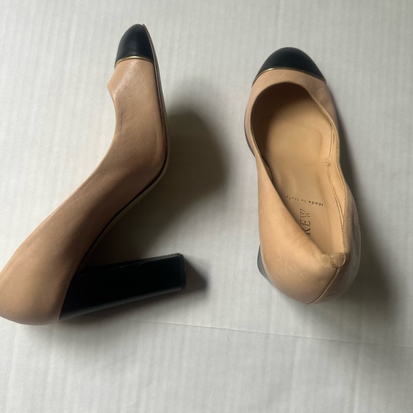 SALE till 9am! J. Crew Etta Cream and black Cap toe high heels size 8 - Picture 4 of 11